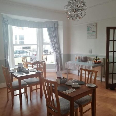 No 6 Quality Guesthouse 兰迪德诺 外观 照片