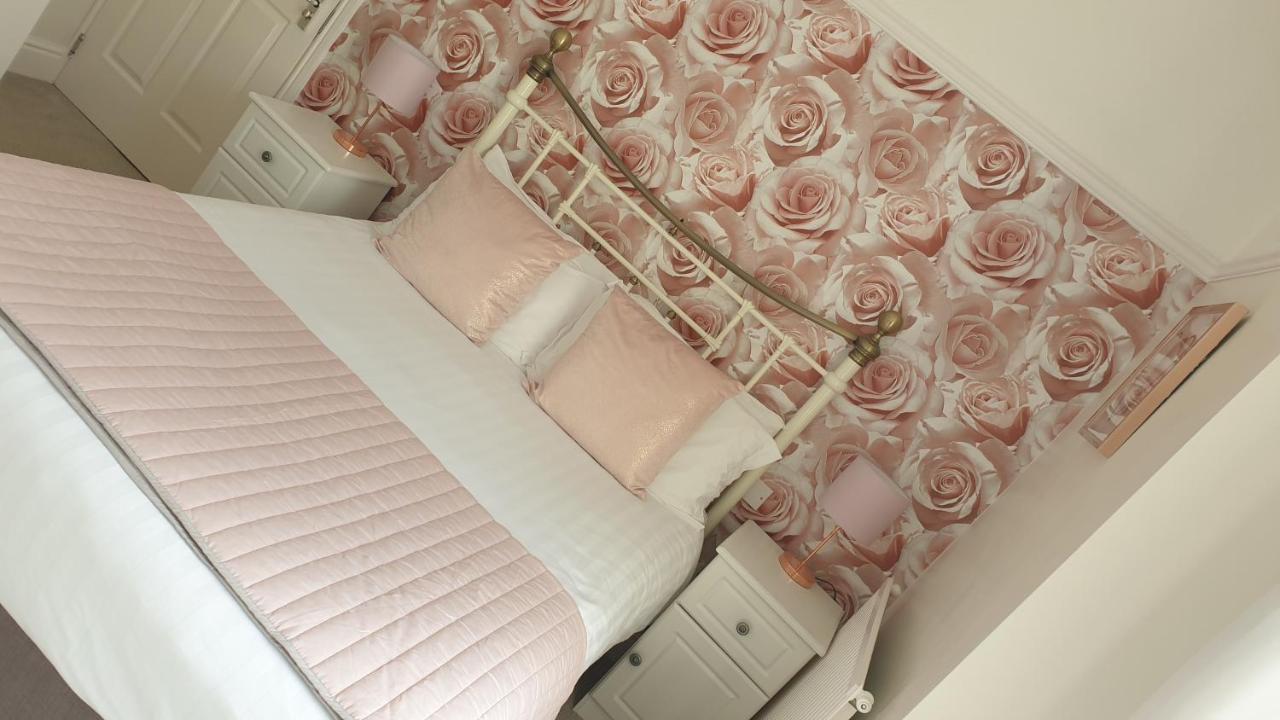 No 6 Quality Guesthouse 兰迪德诺 外观 照片